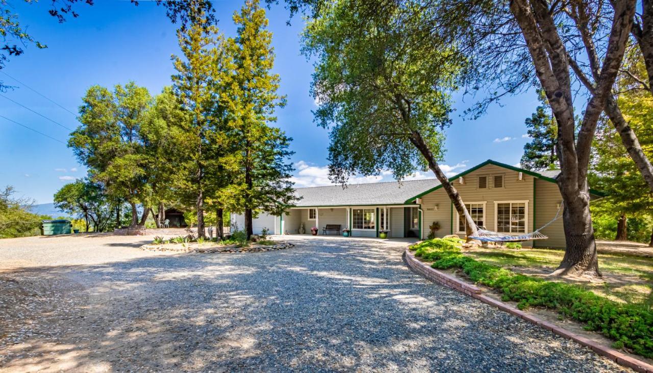 Spectacular Views W/ Hot Tub/Bbq -Yosemite & Bass Lake Villa Oakhurst Exterior photo